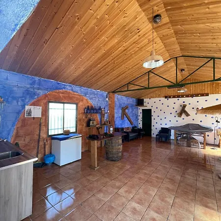 El Estanque Del Polear * Valverde del Majano