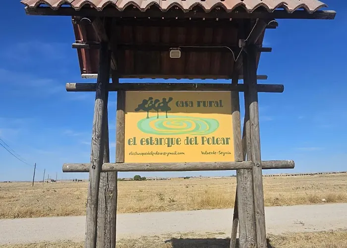 El Estanque Del Polear 발베르데델마하노