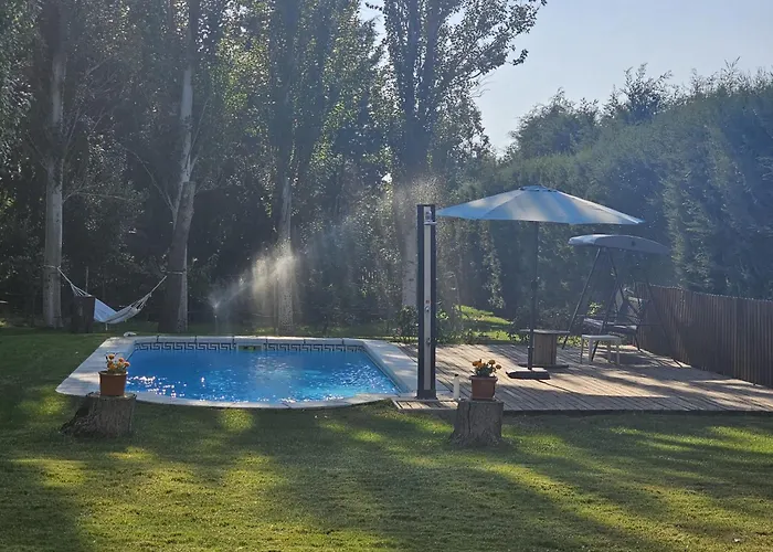 El Estanque Del Polear